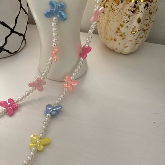 Kids Butterly Face Mask Chain/Lanyard - Picture 3 of 3